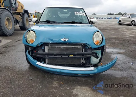 2008 Mini Cooper z USA, uszkodzony, nr VIN WMWMF33518TT65495